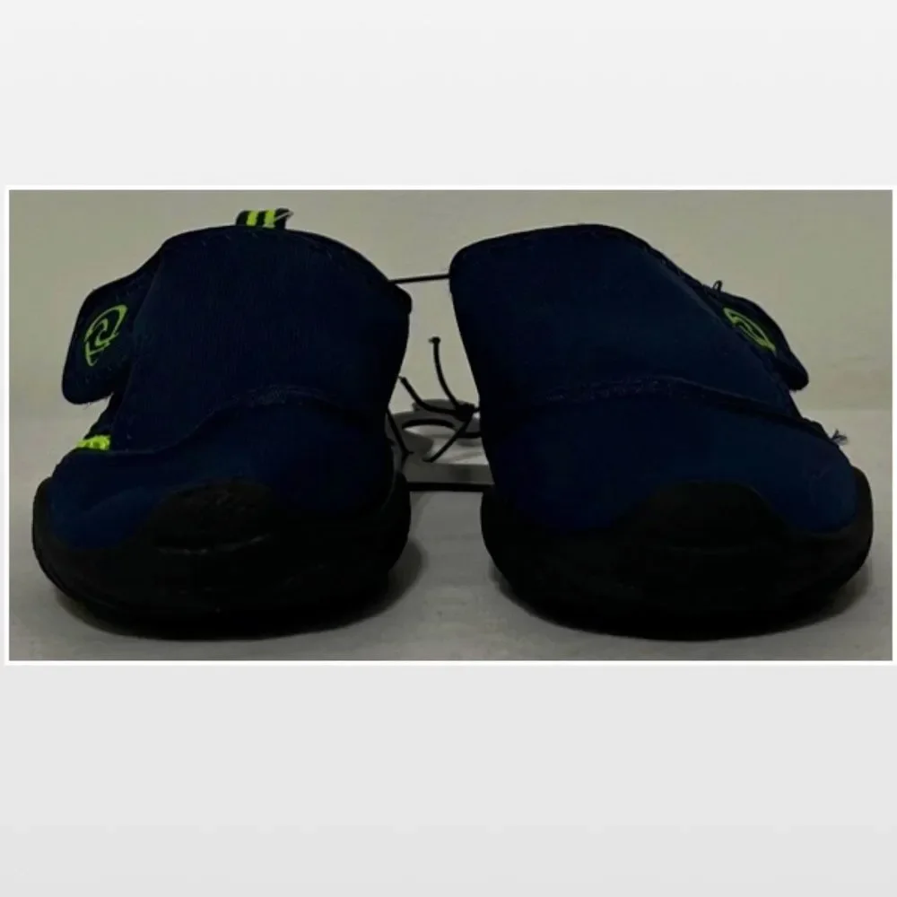 New Water Shoes Kid Boys Size 7 Blue & Green